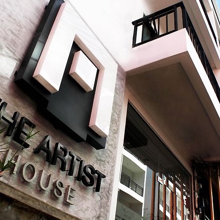 The Artist House Hotell Patong Exteriör bild