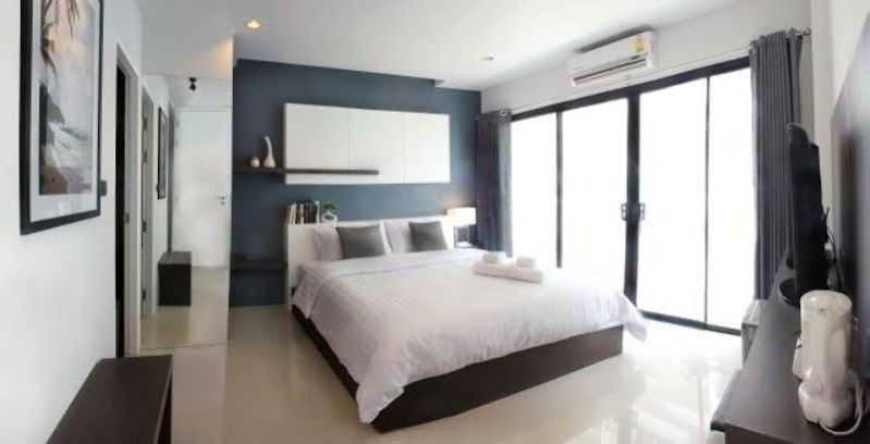 The Artist House Hotell Patong Exteriör bild