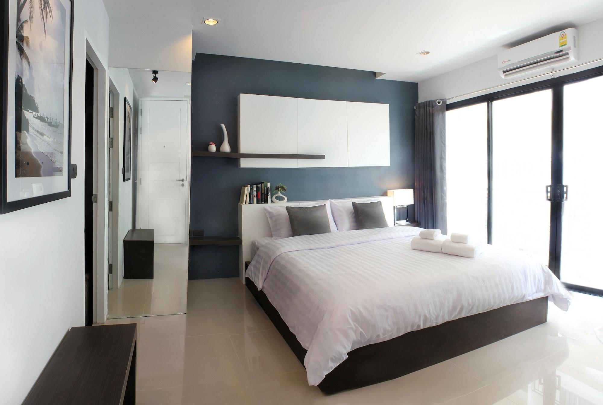 The Artist House Hotell Patong Exteriör bild