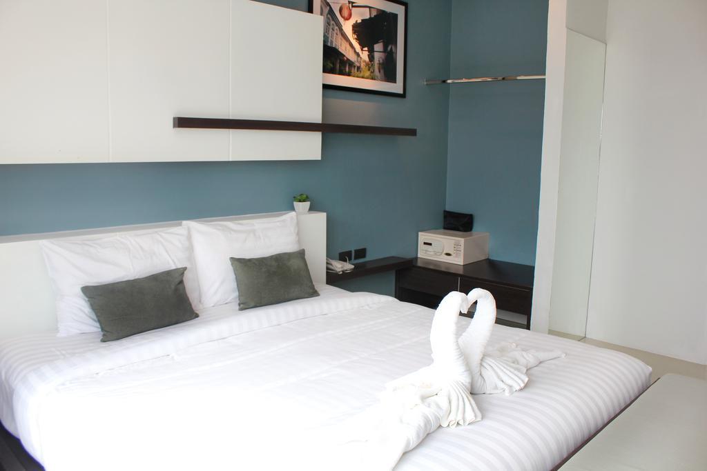The Artist House Hotell Patong Exteriör bild